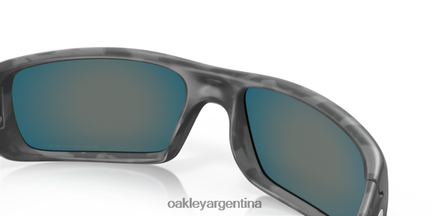 Oakley cigüeñal NBFV42256 gafas Lentes polarizadas Ruby Iridium, montura de camuflaje negro mate.
